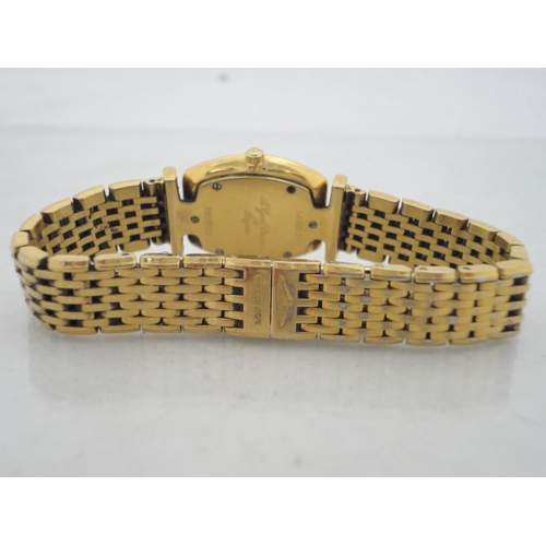 208 - Lady's Longines 'Le Grand Classique' tank-style wristwatch.