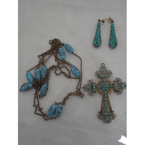219 - Decorative jewellery to include a turquoise-set cross pendant, pair of turquoise torpedo earrings an... 