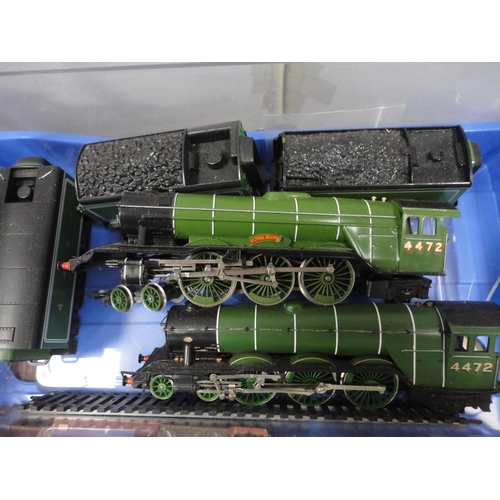 22 - Quantity of 00 gauge model railway coaches, locomotive and other parts, rolling stock, tankers etc.