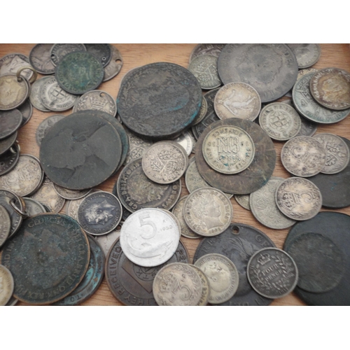 226 - Georgian copper coin (rubbed), other Victorian and Georgian coinage (mainly rubbed condition), Victo... 