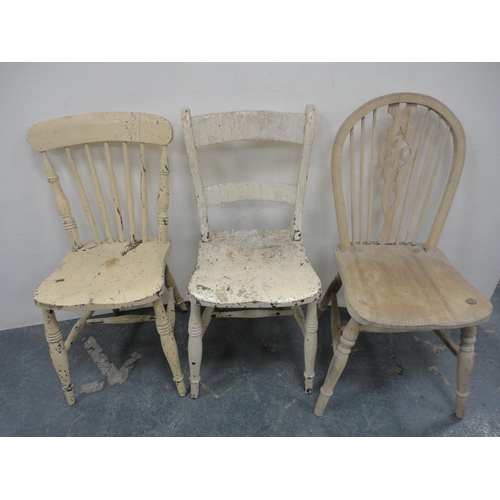 286 - Group of assorted early 20th century farmhouse chairs.  (6)