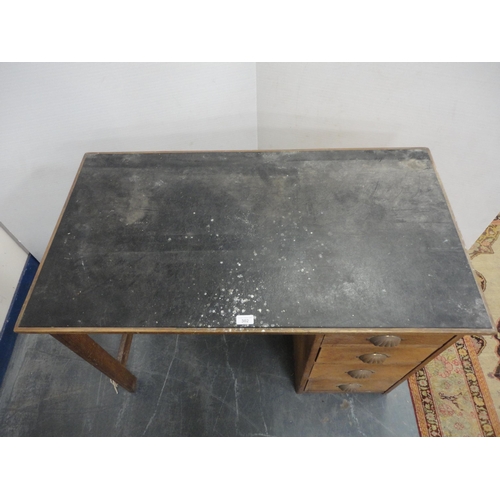 302 - Vintage oak desk with four drawers to one side.