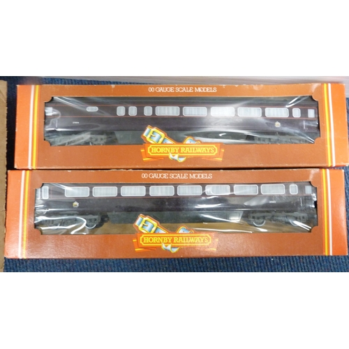 4 - Hornby 00 gauge model railway coaches to include the Royal Train, R.451 and R.455 DMU etc.