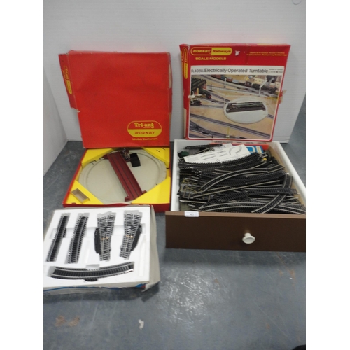 43 - Quantity of 00 gauge model railway accessories to include boxed R.408U electric turntable, R.408 tur... 