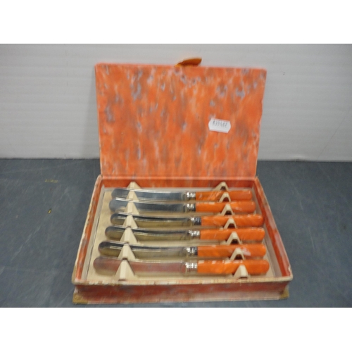 57 - Part canteen of cutlery, boxed EP fruit set and butter knives.