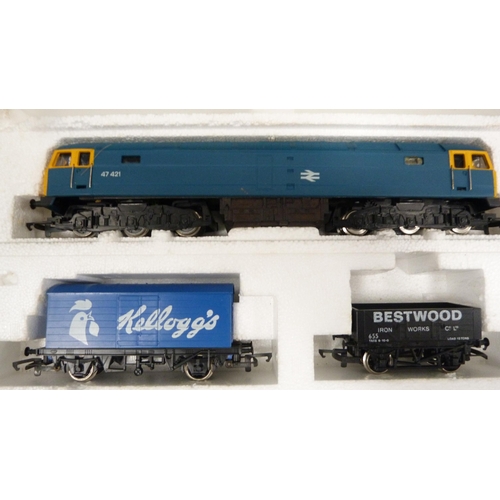 6 - Hornby Railways Silver Jubilee Freight set, R684.