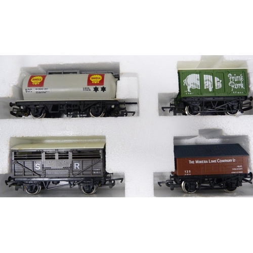 6 - Hornby Railways Silver Jubilee Freight set, R684.