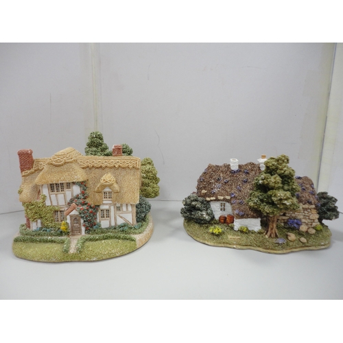 82 - Group of Lilliput Lane, Academy and other house models.  (9)