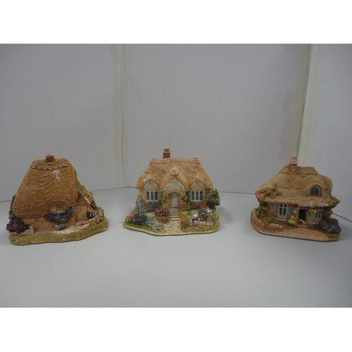 82 - Group of Lilliput Lane, Academy and other house models.  (9)