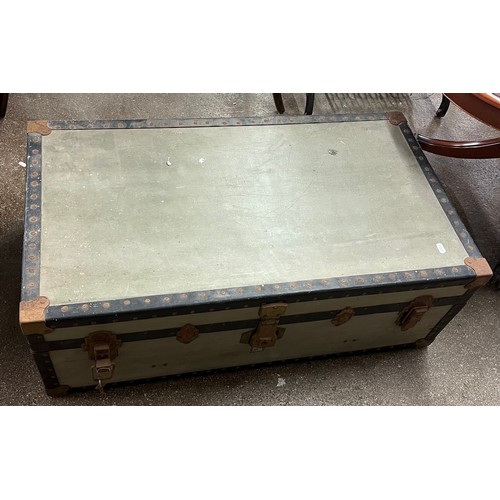 666 - Large travel trunk and metal storage chest