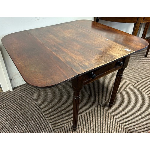 574 - 19th century mahogany Pembroke table on reeded supports