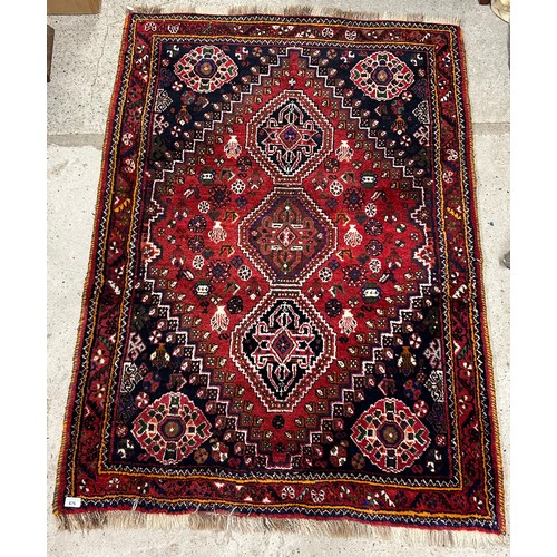 676 - Persian-style floor rug, 156cm x 114cm