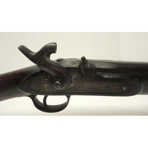 408 - 19th century Tower musket with percussion cap movement, marked 'Tower 1860' with VR crown cypher, br... 