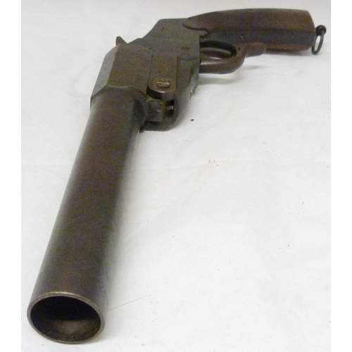 407 - WWI deactivated German flare gun, marked 'GM 8294', walnut stock, overall length approximately 36cm.