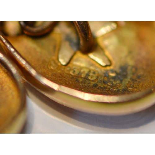 182 - Pair of 9ct gold oval cufflinks and another pair of 9ct gold cufflinks, 8.4g gross.