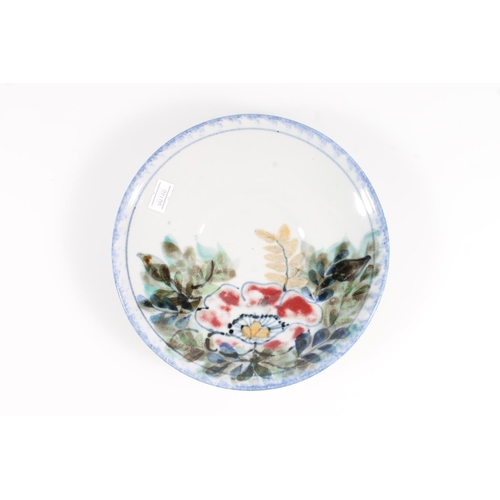 50 - Highland Stoneware saucer dish with painted design, 18cm diameter.