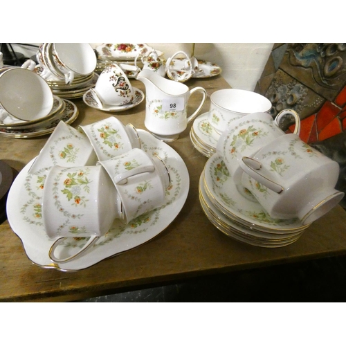 98 - Paragon Francesca floral vintage tea set.