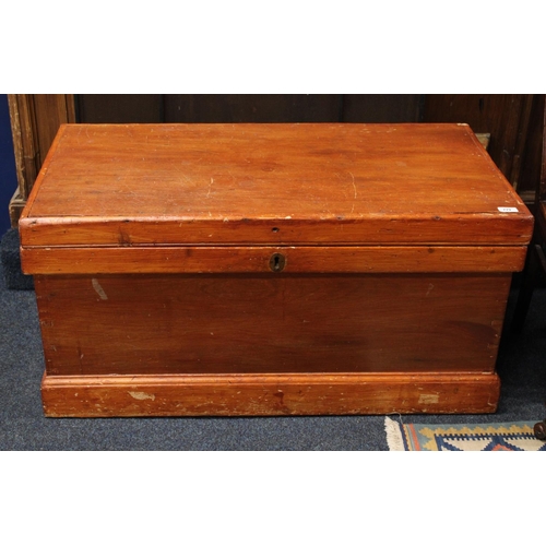 779 - Stained pine bedding chest, with candle box to interior, 103cm wide.