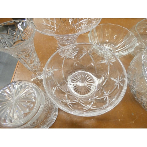 132 - Large collection of cut glass, bowls, rosebowls, vases etc.