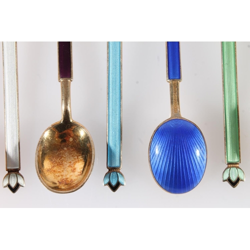 9 - David Andersen Norwegian harlequin set of eight silver gilt and guilloché enamel coffee spoons, mark... 