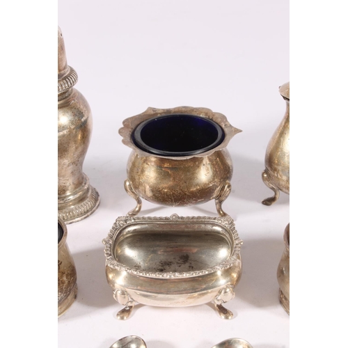 77 - Elizabeth II silver pepper pot of baluster shape, hallmarked for William Comyns & Sons Ltd (Rich... 