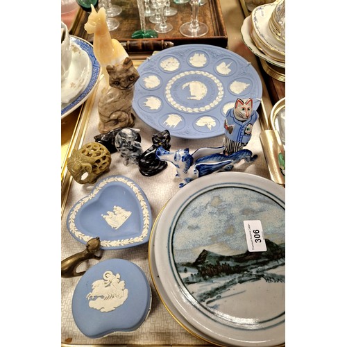 306 - A Wedgwood blue jasper ware 1979-1988 plate also a similar box and cover trinket dish, highland ston... 