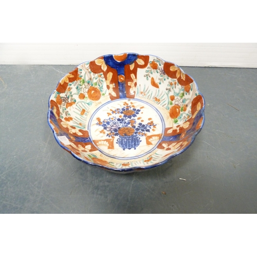 117 - Japanese Fukagawa-style circular dish in Imari colours, Japanese Meiji period bowl and a tureen (lac... 