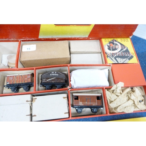 15 - Trix Twin Railway goods train set, 4-324, boxed.