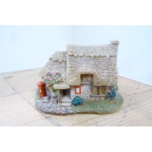 200 - Collection of model thatched cottages and buildings, mostly by Lilliput Lane.  (15)