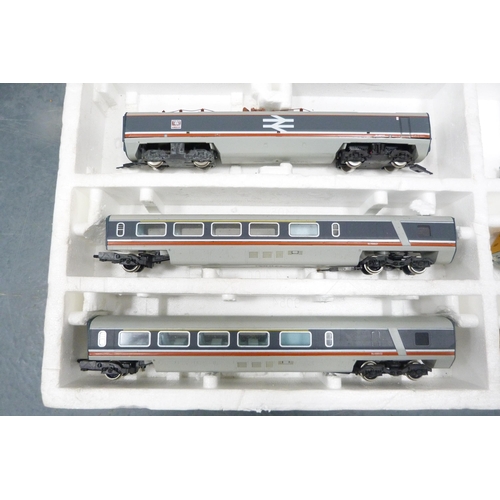 23 - Hornby 00 gauge boxed train pack R.369 BR Class 110 DMU three-car set, 00 gauge R.103 BR Class 142 R... 