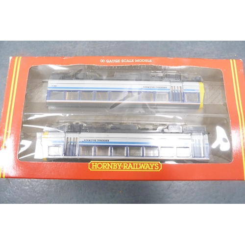 23 - Hornby 00 gauge boxed train pack R.369 BR Class 110 DMU three-car set, 00 gauge R.103 BR Class 142 R... 