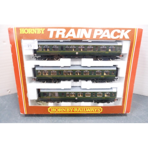 23 - Hornby 00 gauge boxed train pack R.369 BR Class 110 DMU three-car set, 00 gauge R.103 BR Class 142 R... 