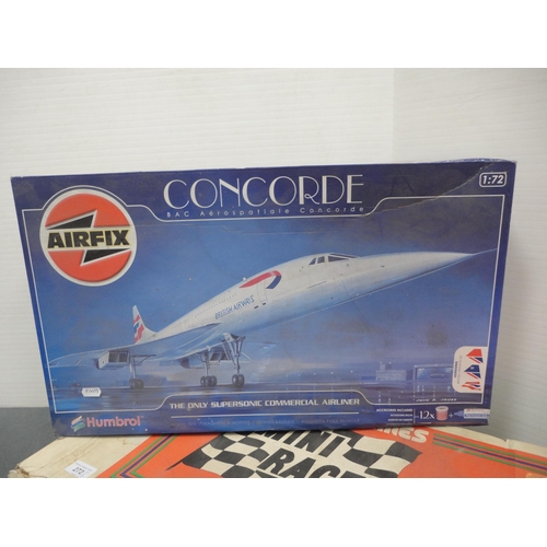 272 - Solent Sailplanes 'Mini Racer' model aeroplane, boxed, and a boxed Airfix Concorde model.  (2)