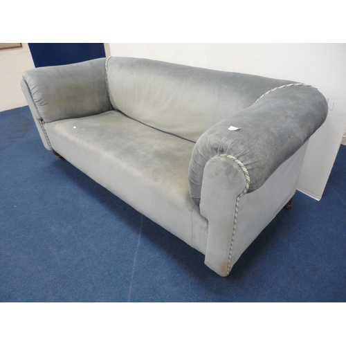 327 - Chesterfield sofa upholstered in blue.