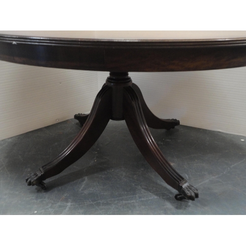 370 - Mahogany oval coffee table and a nest of three tables.