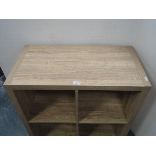 371 - Contemporary open display unit.