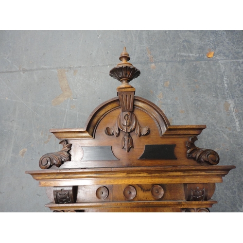 386 - Early 20th century Vienna wall clock with single brass weight.