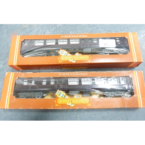 43 - Eight Hornby 00 gauge scale models to include four R.459 Mk 2 BR Royal Train brake coaches, two R.45... 