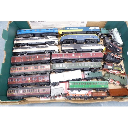 46 - Carton containing mainly 00 gauge coaches, locomotives, wagons, boxed Lima L2672 class 92001 locomot... 