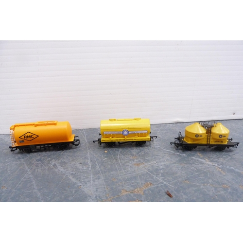 47 - Two cartons containing rolling stock, tankers, parts, coaches etc.