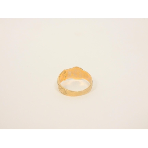 7 - 9ct gold buckle ring 3.9g.