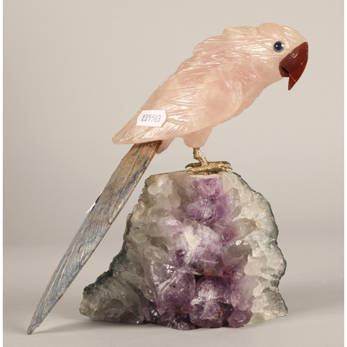 271 - Decorative agate parrot