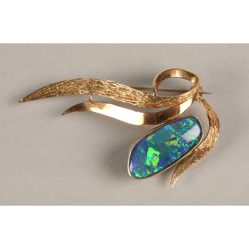 74 - 9ct gold opal set brooch, gross weight 6.3g