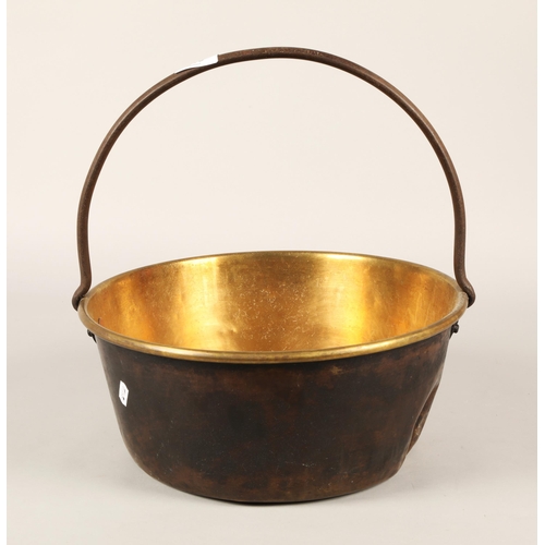 515 - Brass preserve pan.