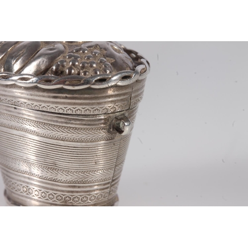 121 - Continental novelty silver box in the form of a pail or basket of fruit, 3.2cm tall, 14.8g.