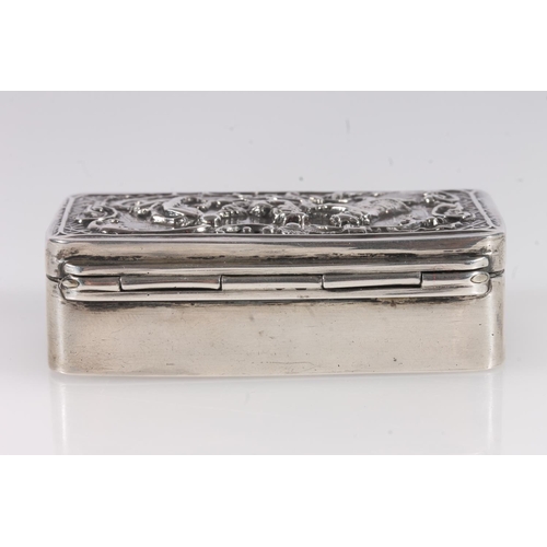 61 - Antique late Victorian silver snuff box of rectangular shape, the hinged lid decorated with repouss&... 