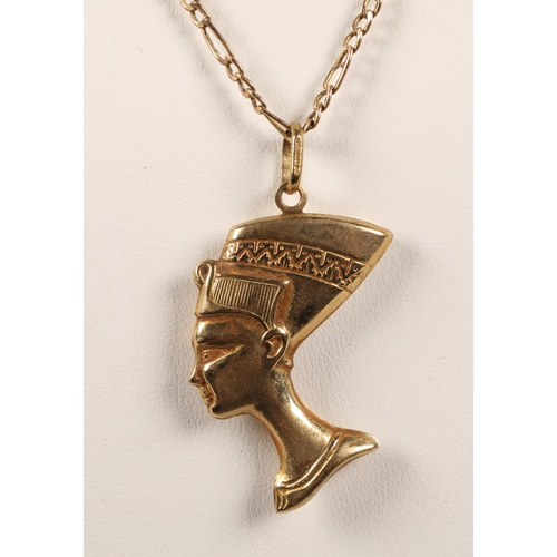 130 - 9ct gold Nefertiti pendant on 9ct chain, 3.4g