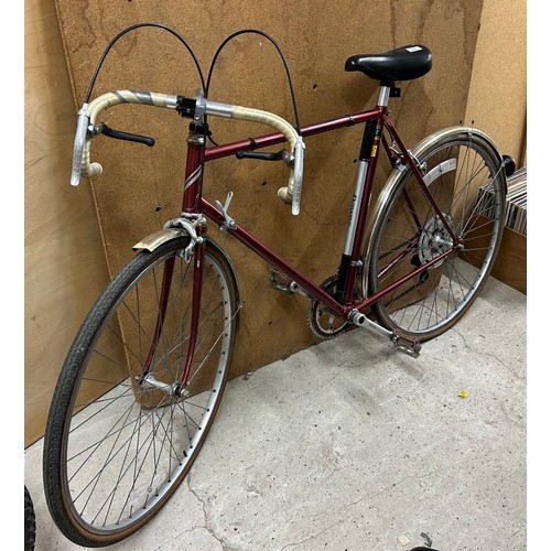 676 - Dawes road bicycle