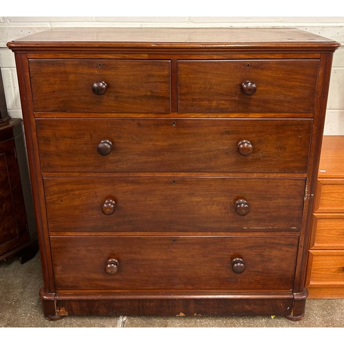 678 - Mahogany two over three Scotch chest of drawers, H 127cm, W 122cm, D 56cm