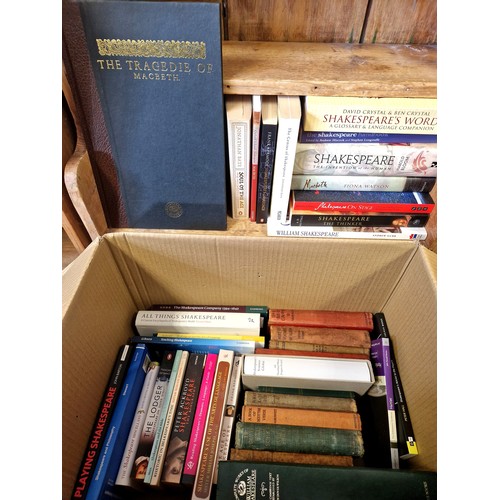 390 - Collection of various books including Shakespeare.